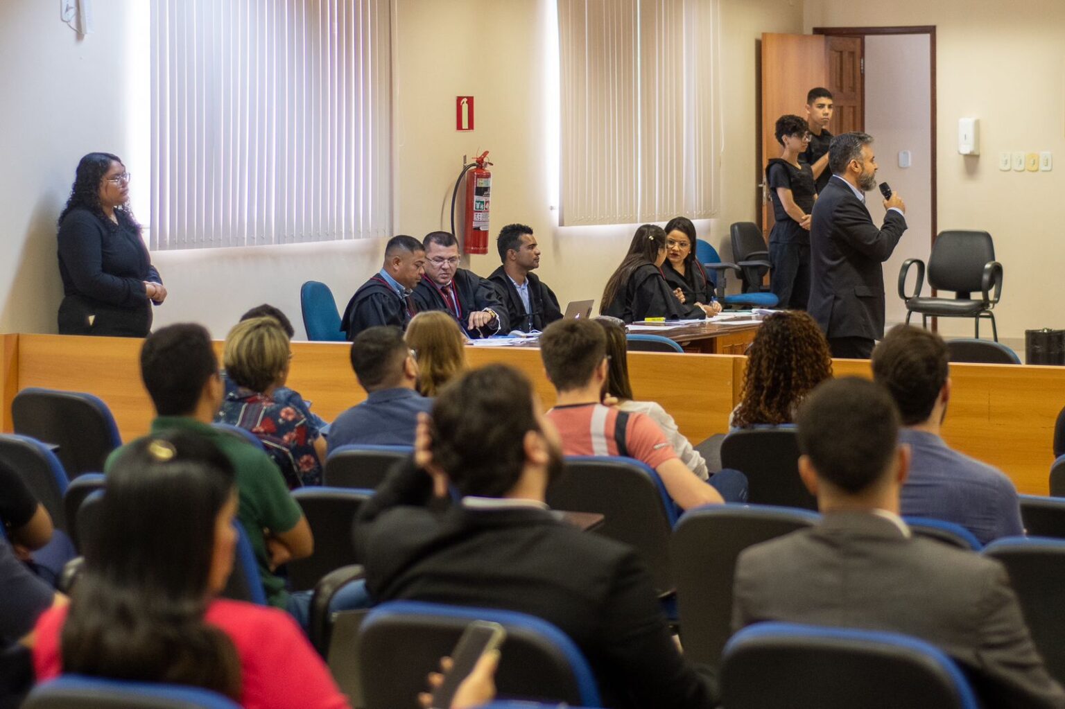 Em Marabá, estudantes de Direito realizam júri simulado sobre caso de homicídio