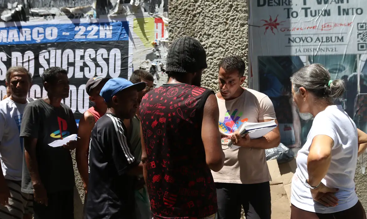 Brasil possui 308 mil pessoas vivendo em situação de rua