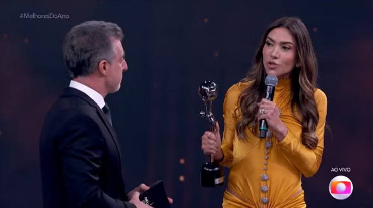 Inédito: Globo e SBT transmitem juntas homenagem histórica a Silvio Santos