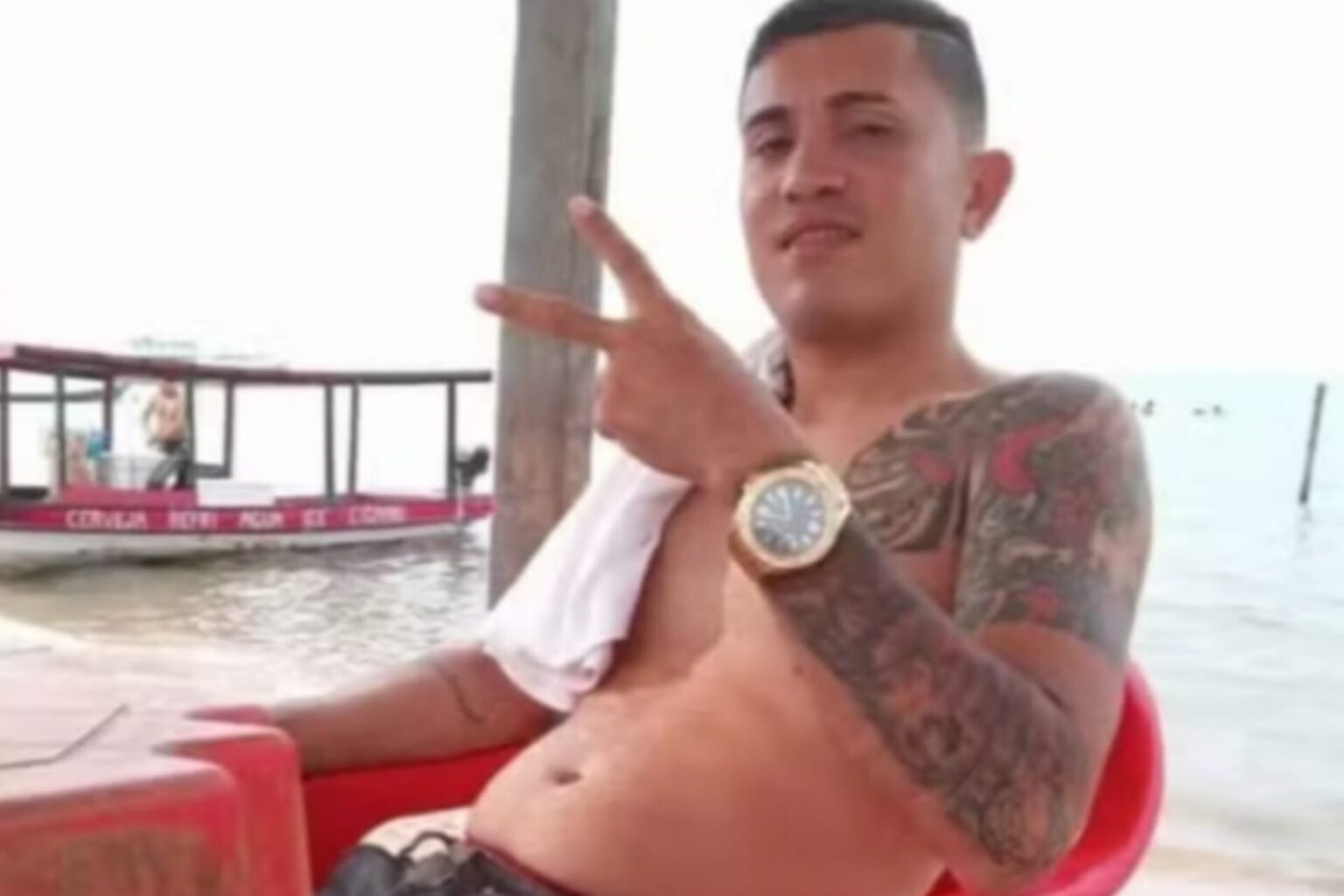 Motociclista tenta tomar cerveja ao pilotar moto e morre em acidente no Pará