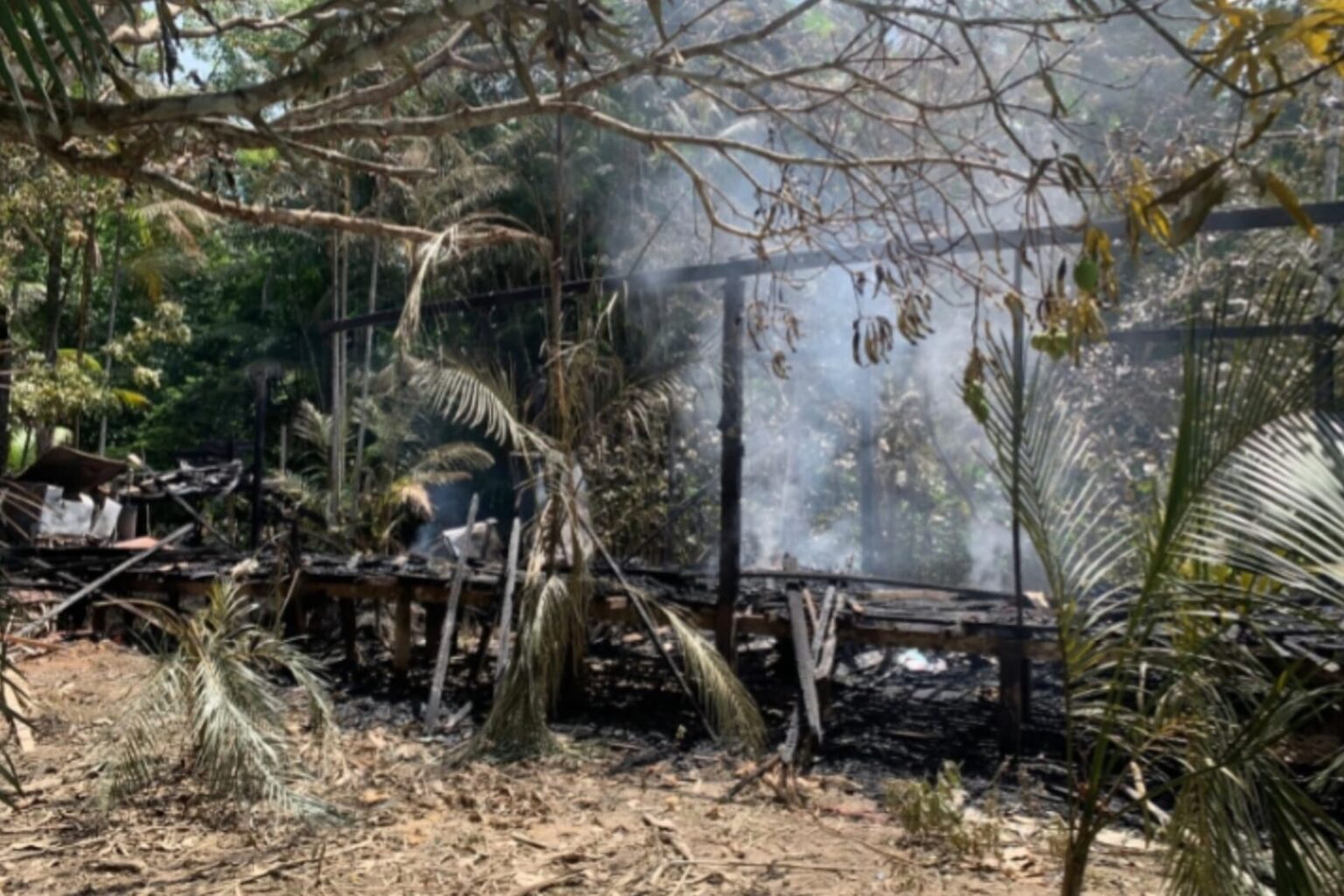 Homem é preso após incendiar casa da ex-companheira no Marajó