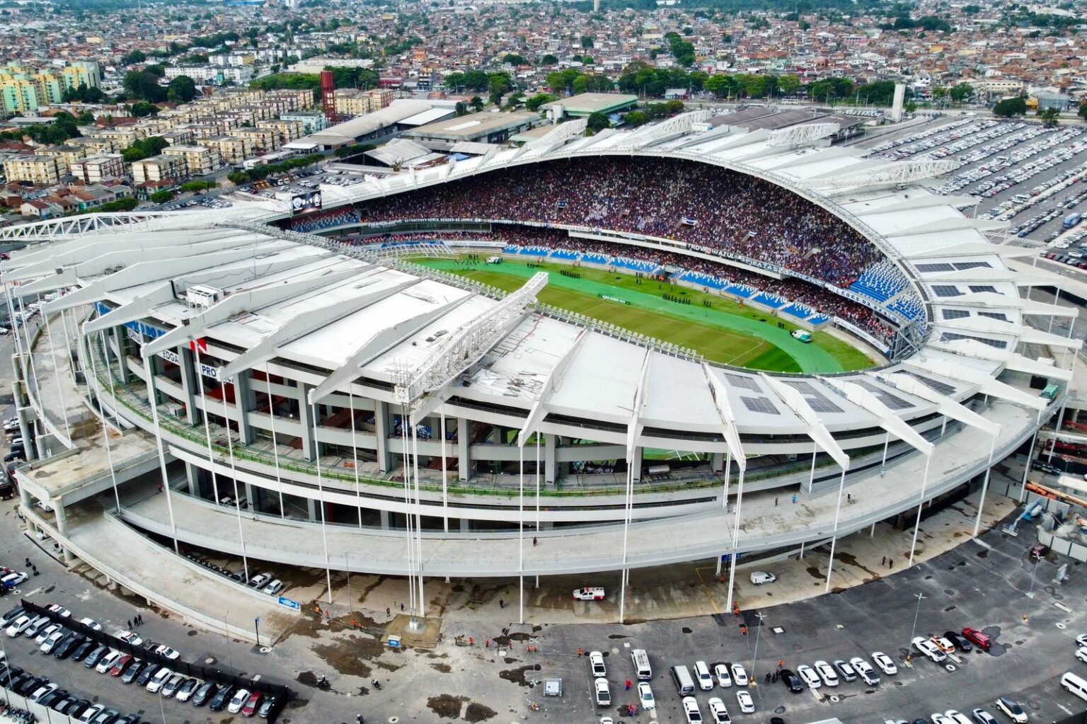 Mais de 37 mil ingressos são vendidos para o clássico Botafogo e Flamengo no Mangueirão