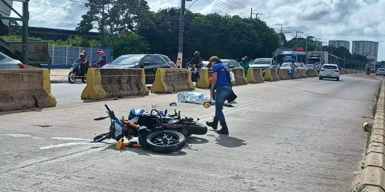 Passageira de moto morre após colisão com carro de passeio no Pará