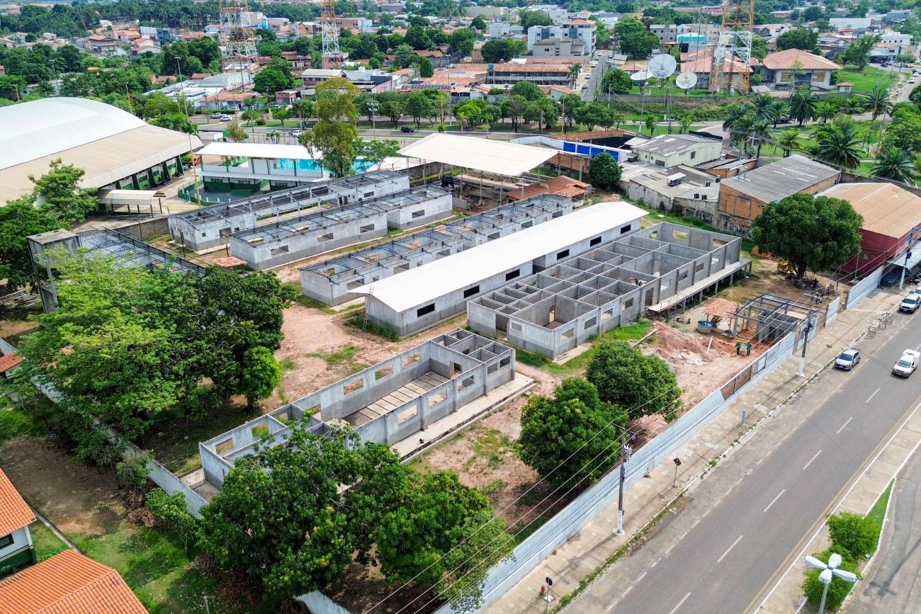 Reconstrução da Escola Gaspar Vianna alcança 60% de conclusão