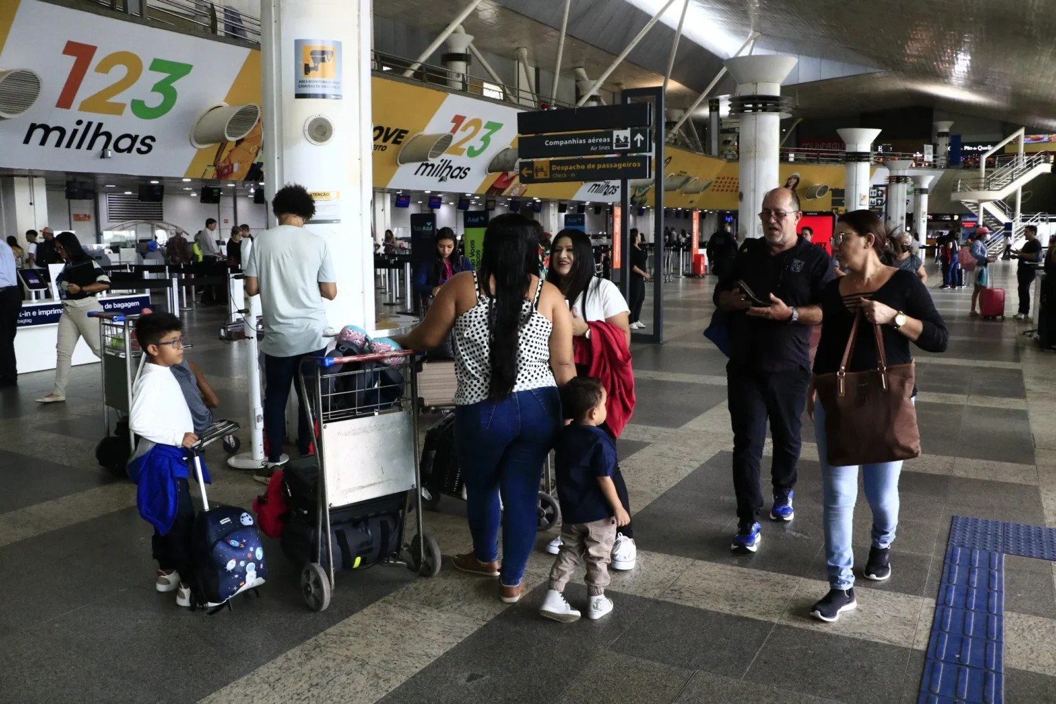 Perfis falsos utilizam Programa Voa Brasil para aplicar golpes