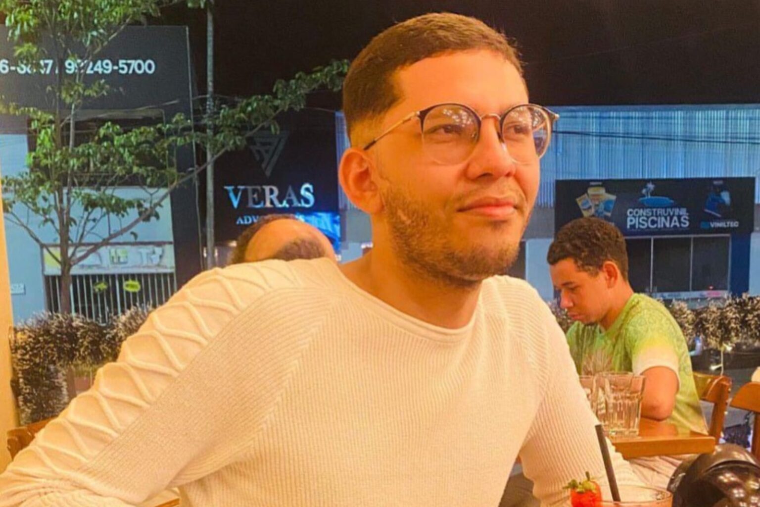 Jovem morre após cair de moto e ser atropelado por caçamba em Parauapebas