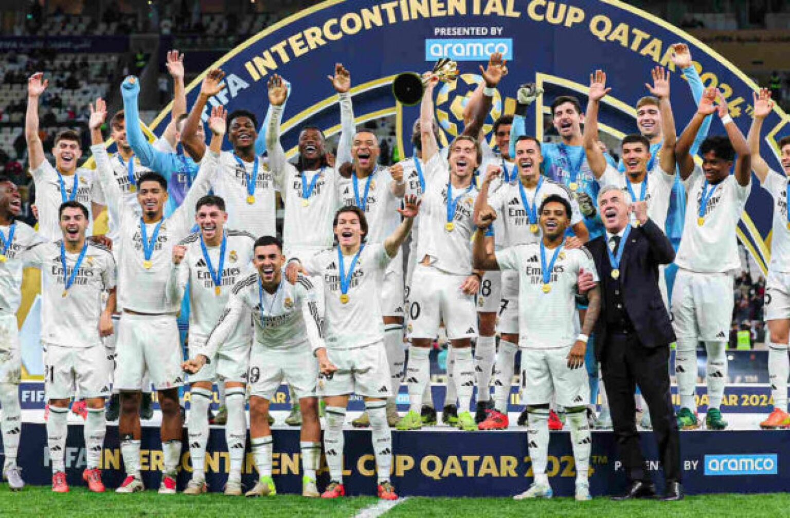Real é eleito melhor clube do mundo em 2024; Botafogo e Flamengo no top 10