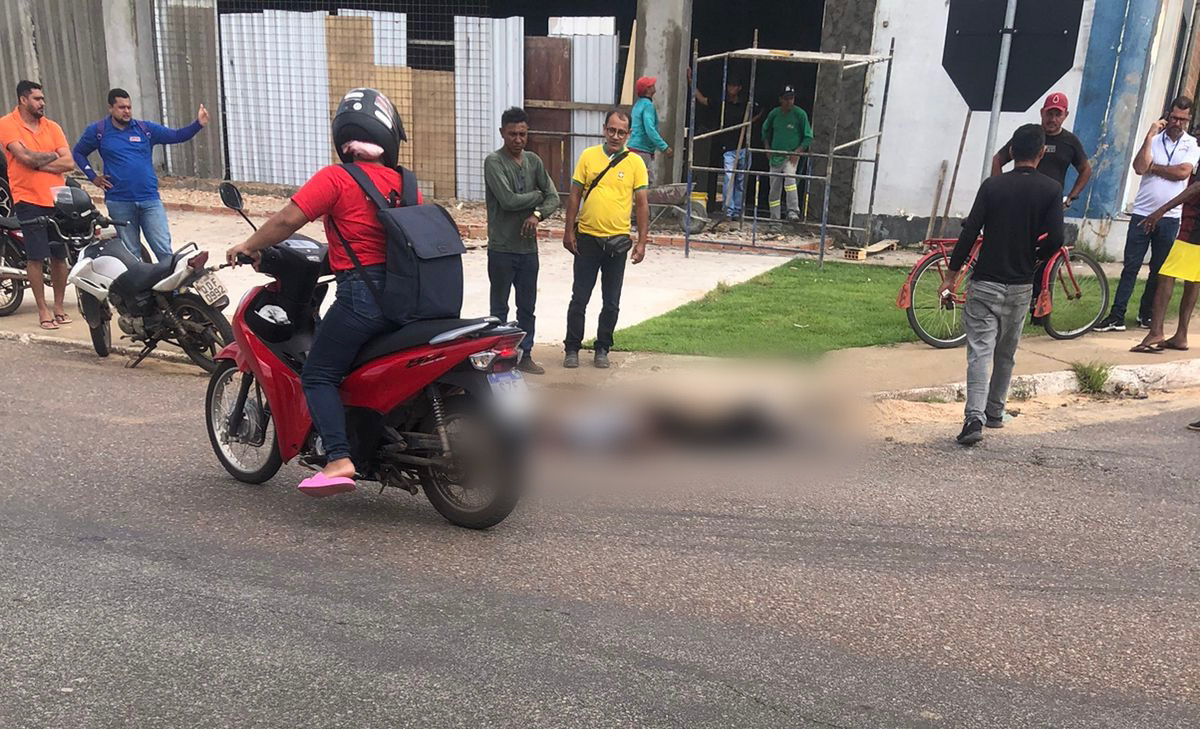 Ciclista morre atropelado por micro-ônibus na BR-230, em Marabá