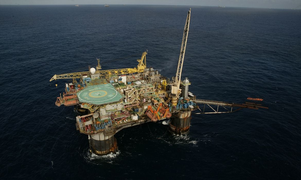 Pré-sal Petróleo/SA lança primeiro concurso público com salários de até R$ 19,6 mil