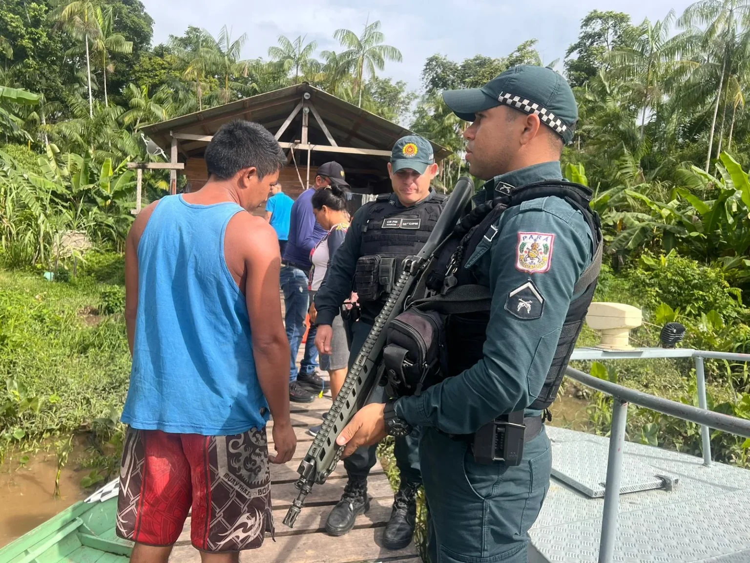 Padrasto é preso por agredir crianças com cabo de vassoura no Pará