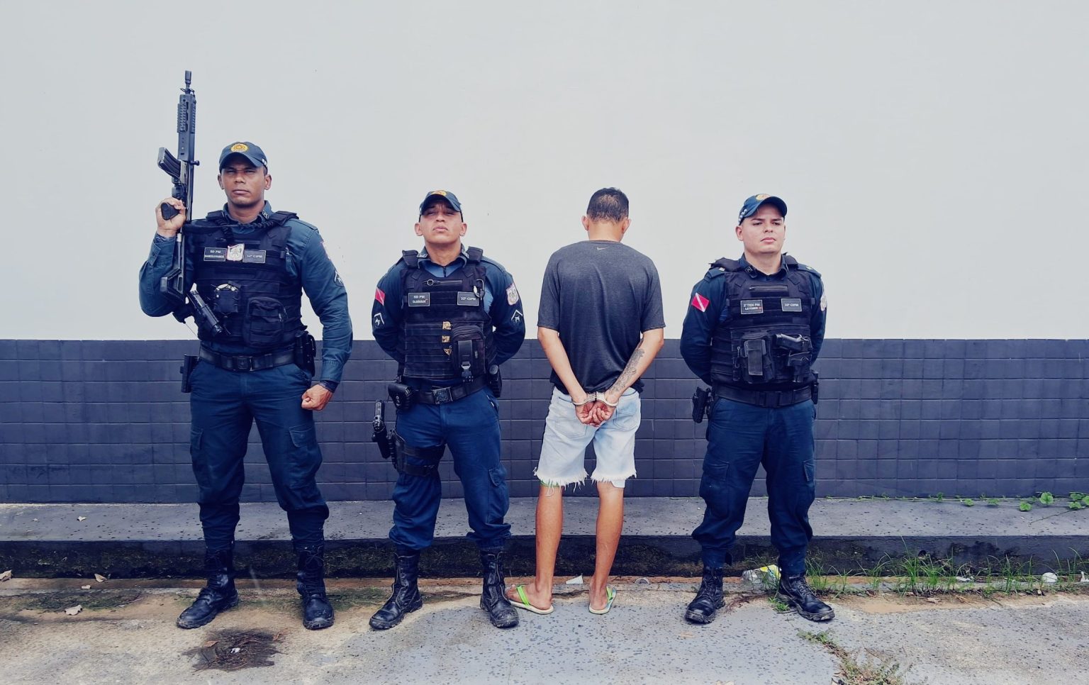Polícia Militar prende homem que enterrava drogas no Pará
