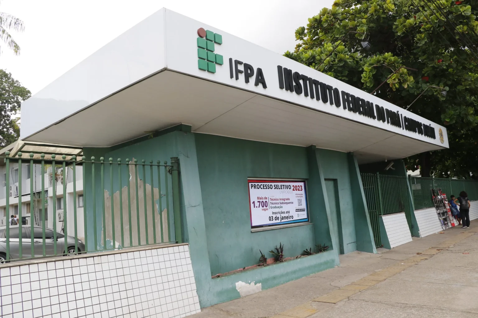 IFPA anuncia vagas para professor substituto; salário chega a R$ 8 mil