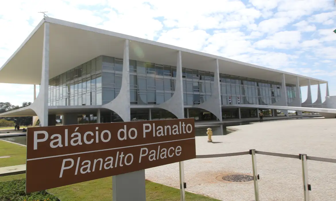 Deputada propõe que sede do governo federal seja transferida para Belém durante a COP 30