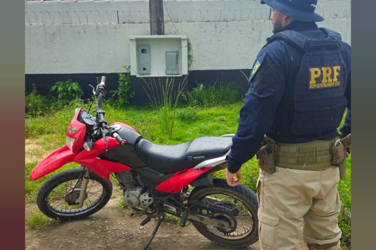 PRF apreende motocicleta roubada em Bom Jesus do Tocantins