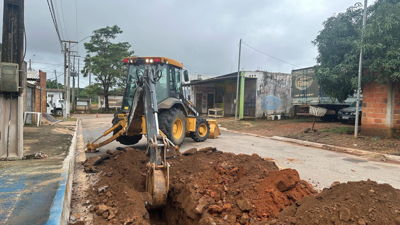 Parauapebas: obras para extinguir rotas de caminhões-pipa iniciam no bairro Tropical