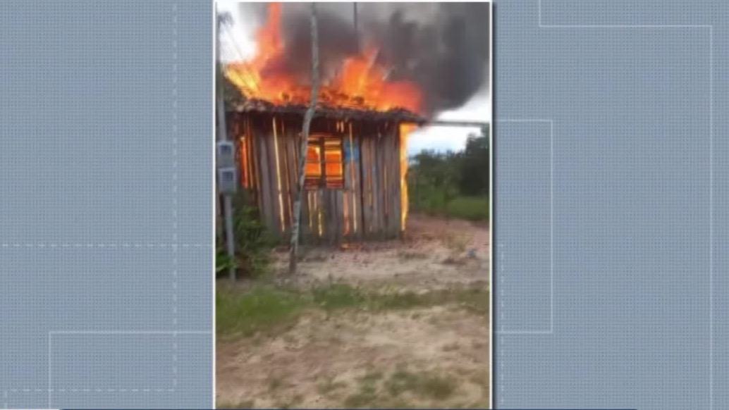 Casa é incendiada em Santa Izabel do Pará; suspeito de provocar fogo é o próprio dono