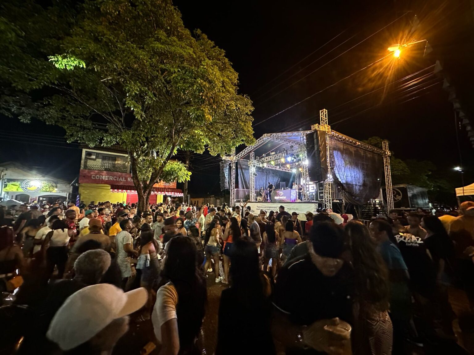 Carnaval do Povo reúne mais de 5 mil brincantes no Bairro Liberdade, em Marabá