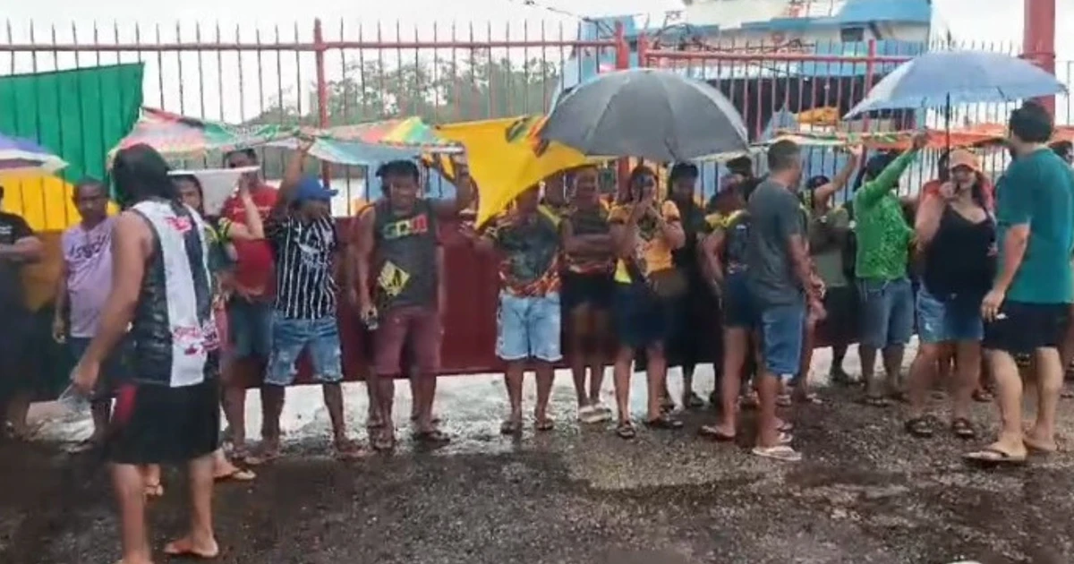Aulas estão suspensas em Salvaterra durante protestos contra aumento na tarifa de balsas