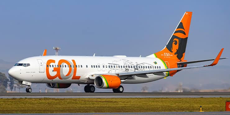 Justiça manda GOL indenizar mãe e filha agredidas por passageiras em avião