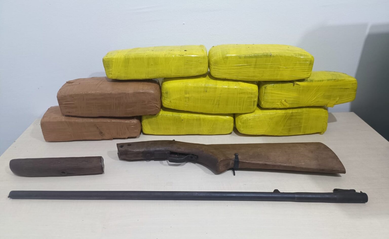 Após perseguição, PM apreende maconha e arma de fogo no Pará