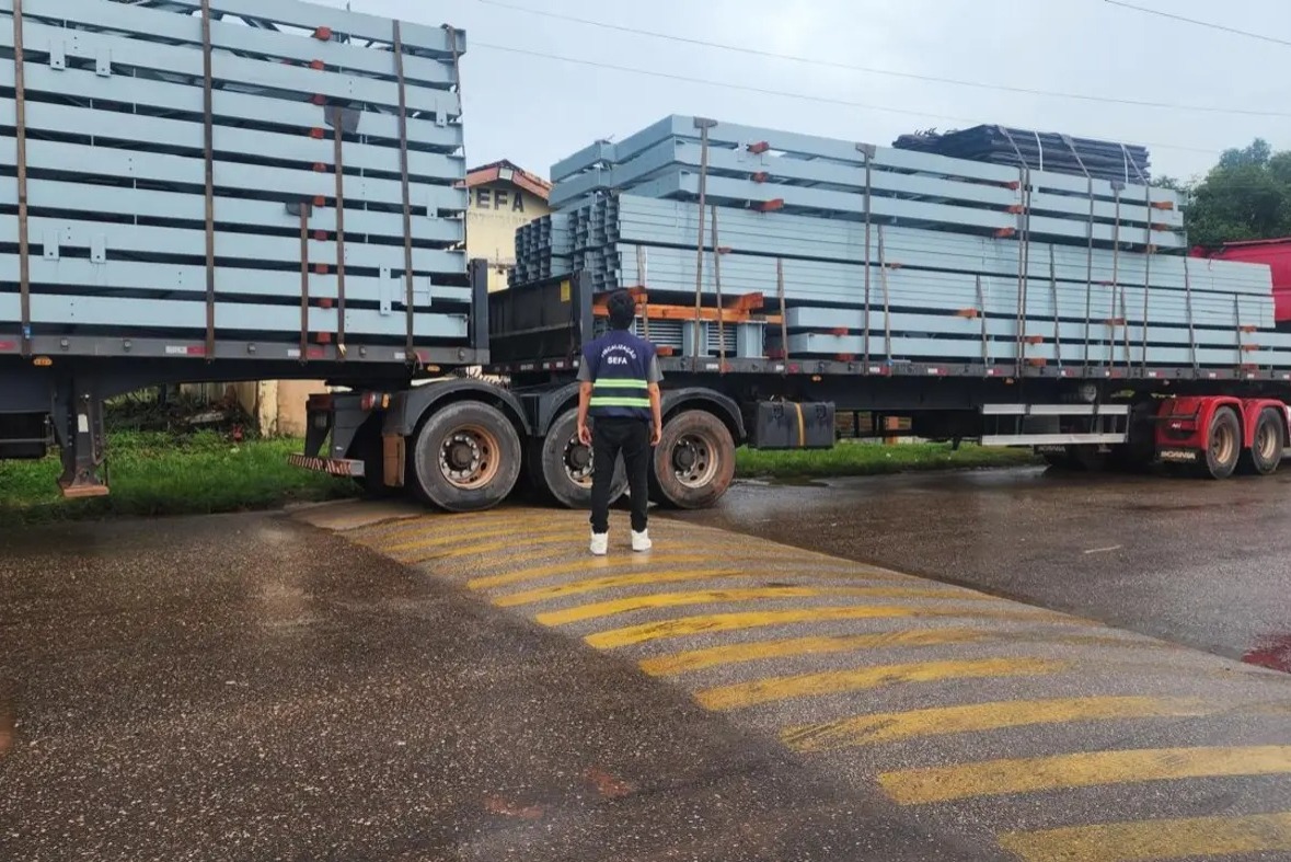 Sefa apreende 734 peças estruturais de ferro em Conceição do Araguaia