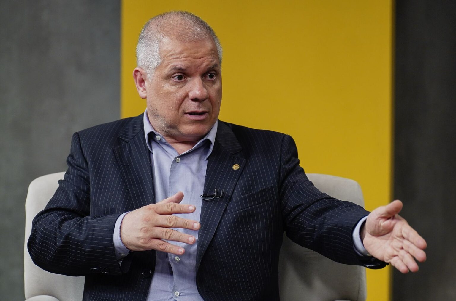 Lula determina demissão do presidente do INSS