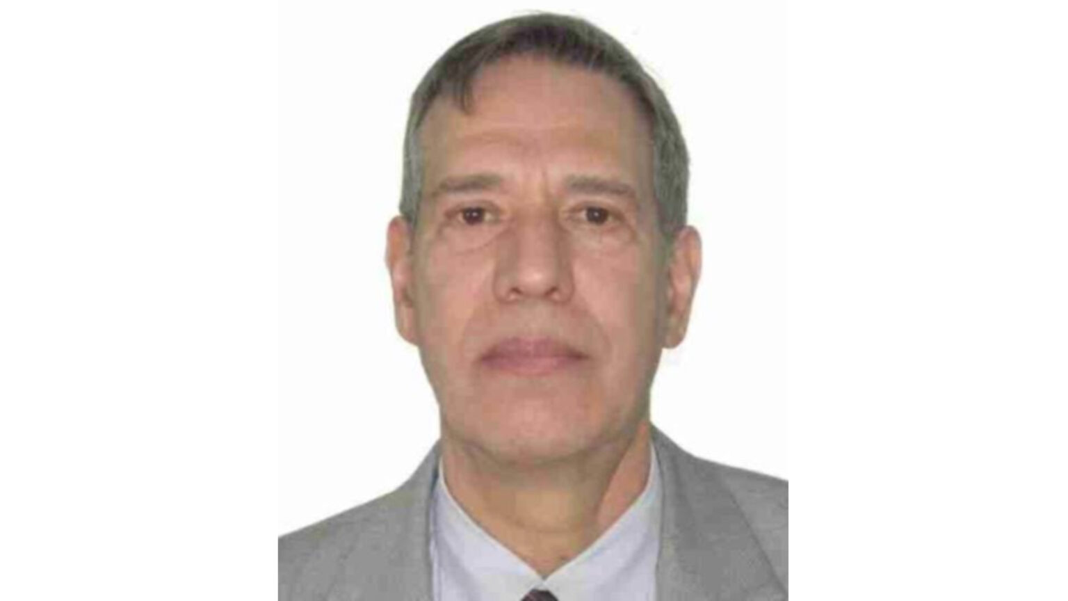 Juiz brasileiro é acusado de usar falso nome britânico durante 45 anos