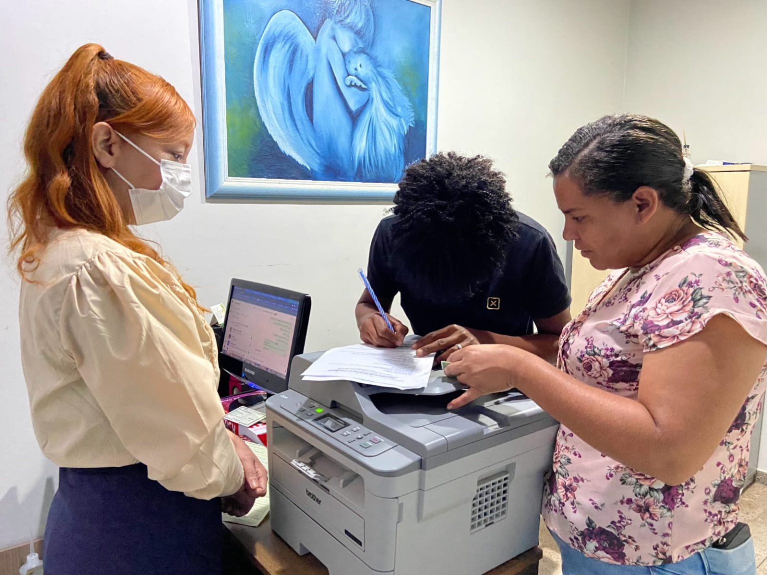 Cartório oferece emissão de certidão de nascimento para recém-nascidos em Marabá