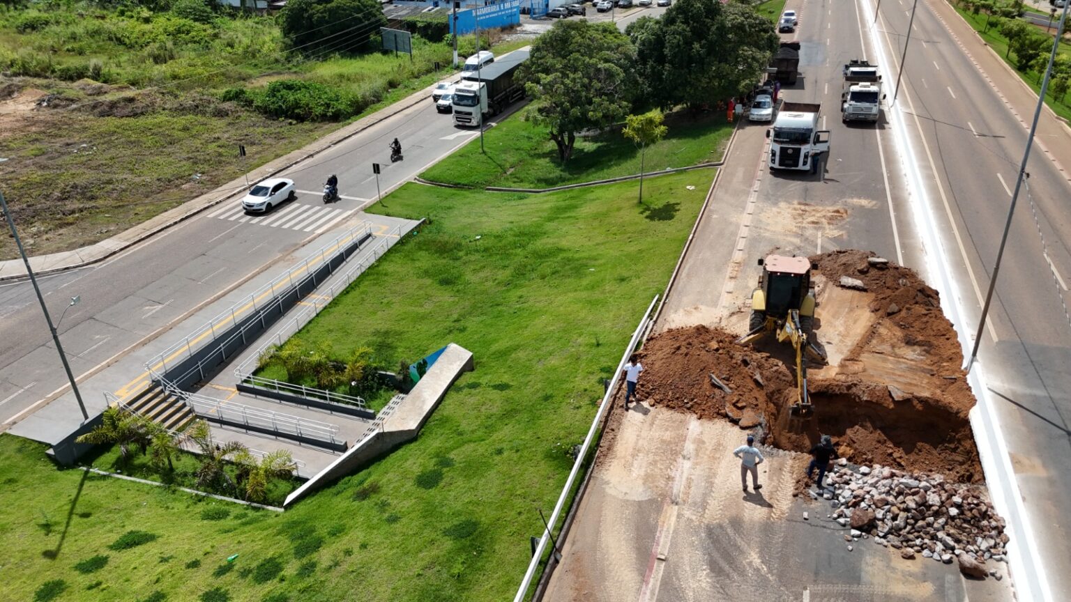 Prefeitura de Marabá trabalha para solucionar afundamento na BR-230