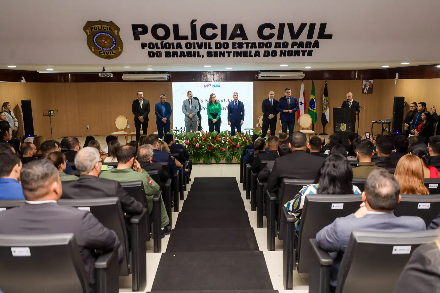 Polícia Civil do Pará comemora 149 anos com homenagens e condecorações