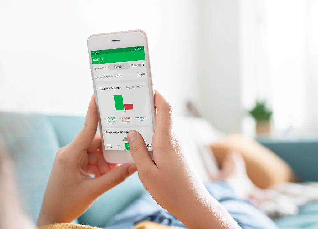 Aprenda a usar a inteligência artificial para elevar o controle das suas finanças pessoais