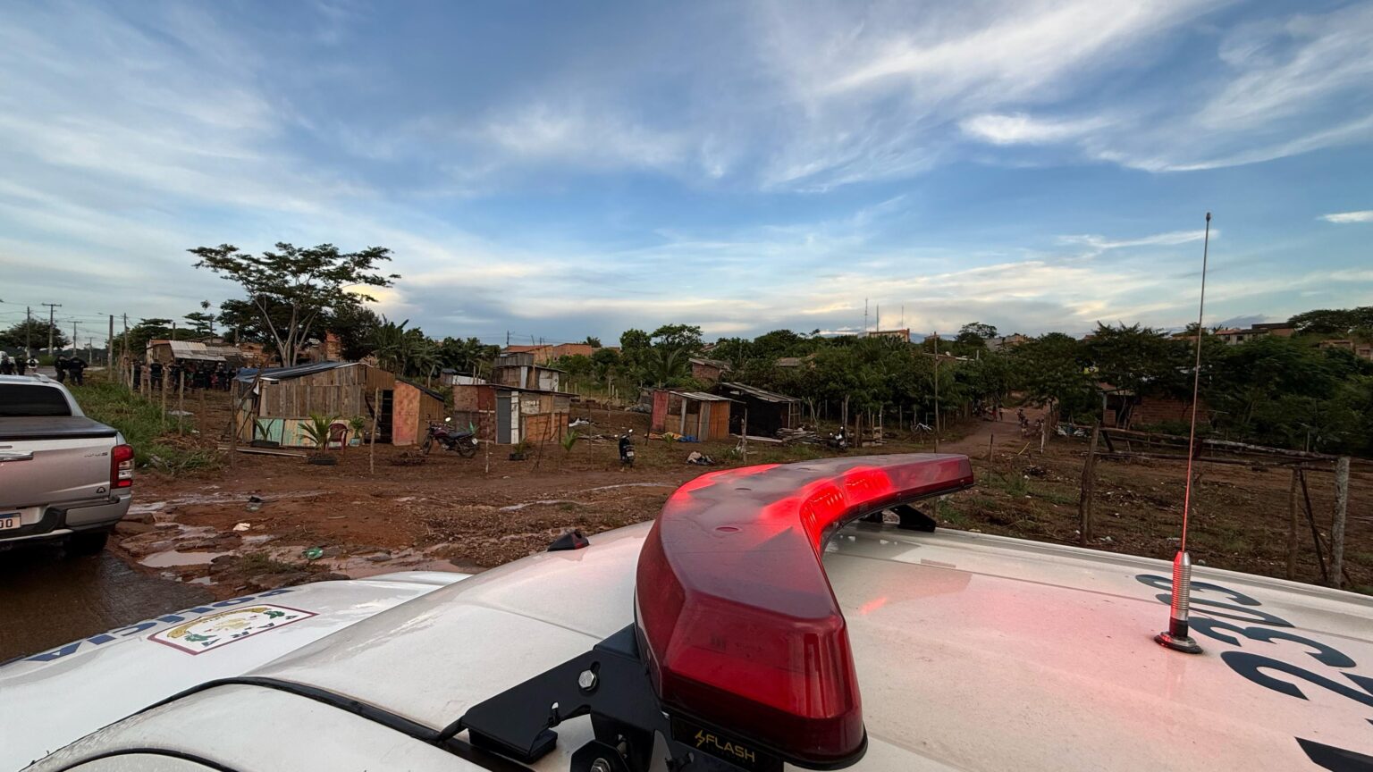 Prefeitura de Parauapebas desmobiliza ocupação irregular em área pública do bairro Nova Carajás
