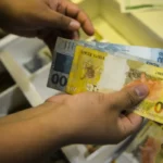 Aposentados e pensionistas do INSS podem consultar antecipação do 13º