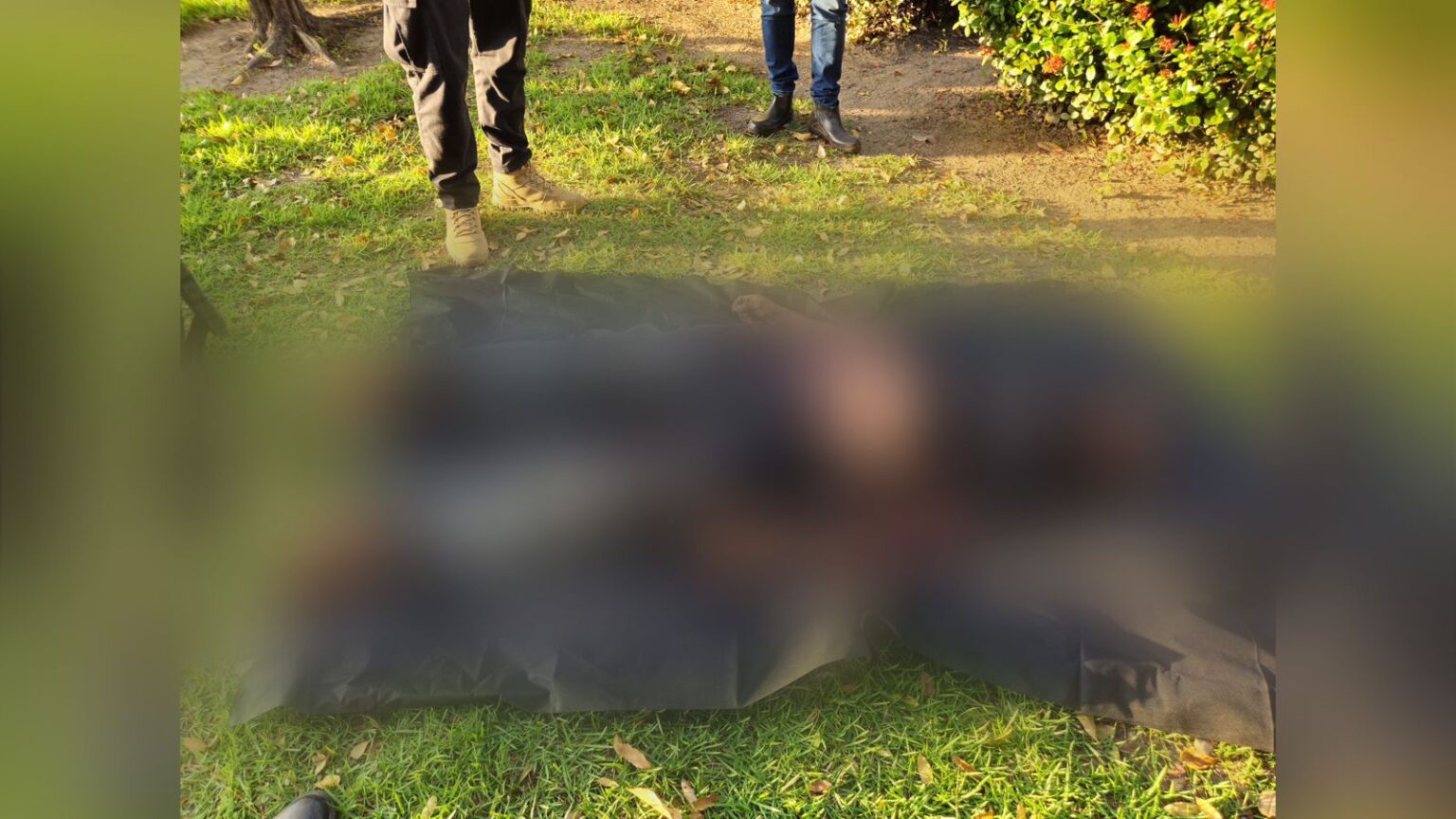 Homem é abandonado morto em praça após ser esfaqueado e ter parte do pé decepado em Marabá
