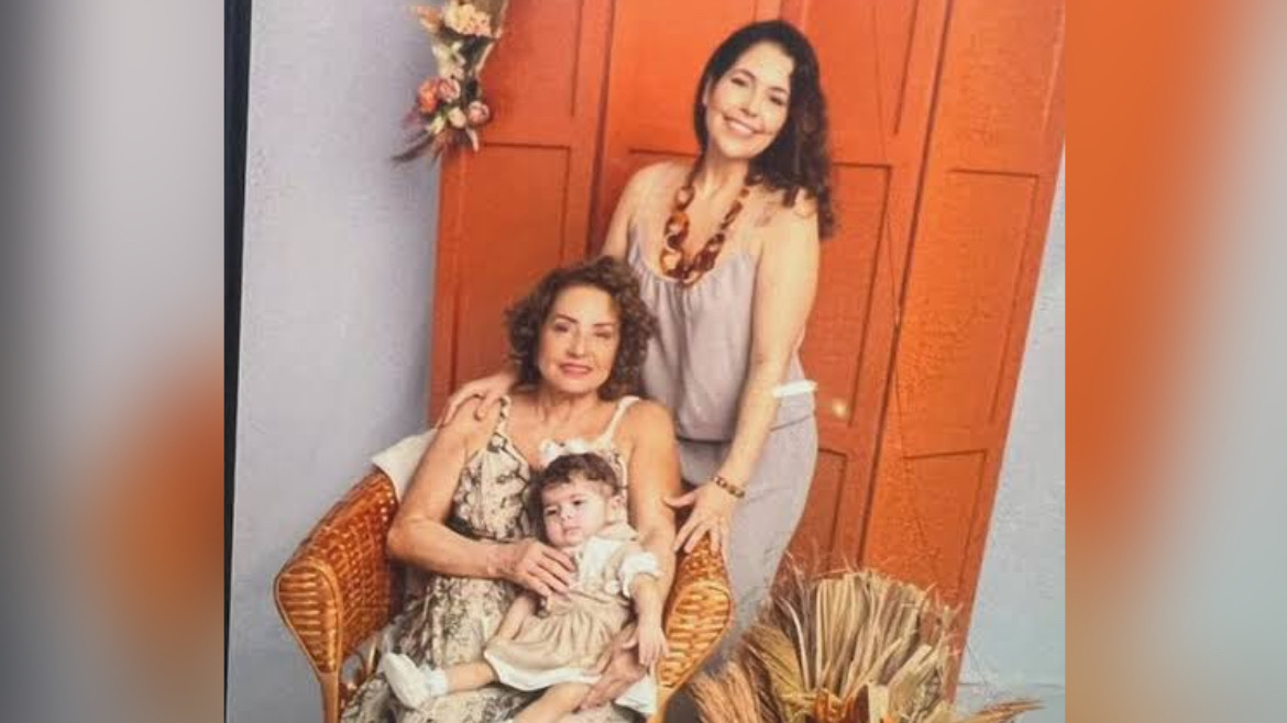 Avó, mãe, filha e quatro cães são encontrados mortos em apartamento