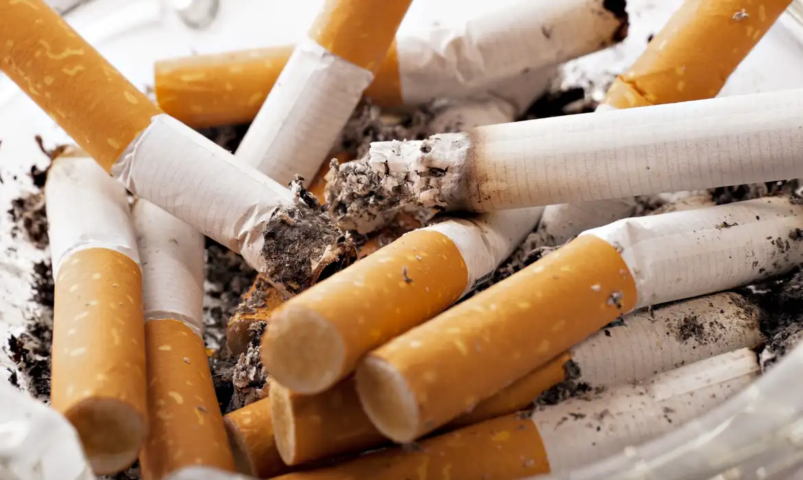 Cigarro: R$ 1 de lucro da indústria equivale a R$ 5 gastos com doenças