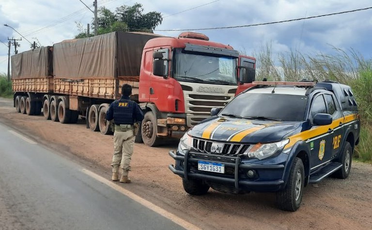 PRF apreende 28m³ de madeira ilegal em Marabá