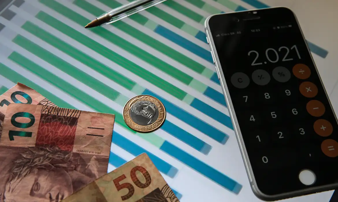 Nova tabela do Imposto de Renda entra em vigor; veja o que muda