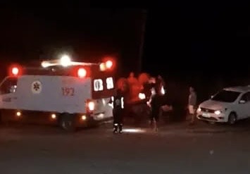 Caminhonete capota após motorista desviar de vaca na BR-230, em Marabá
