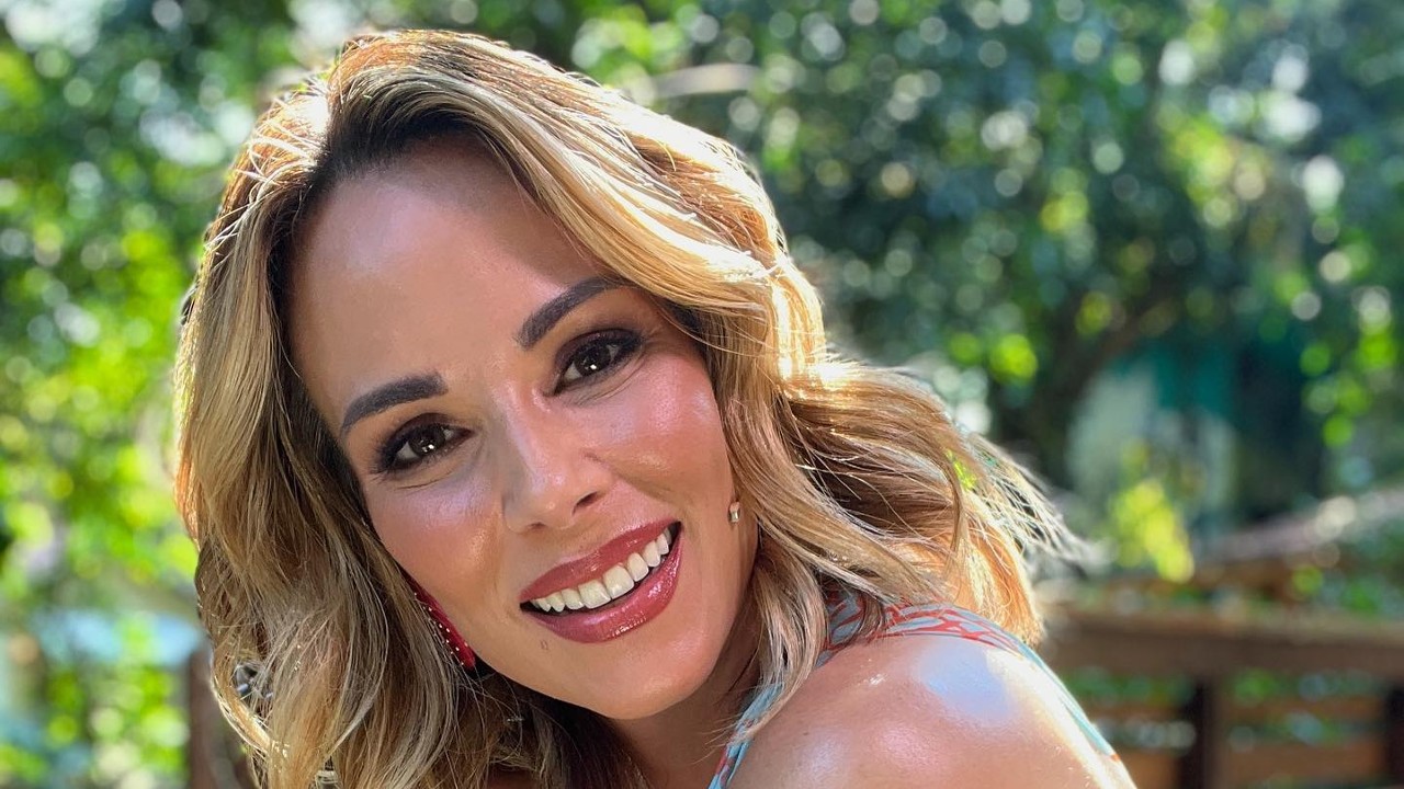 Ana Furtado cai de cavalo, quebra costelas e desabafa sobre dores na recuperação