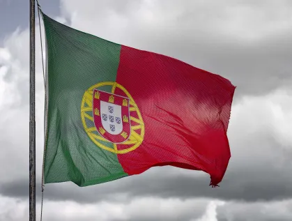 Mais de 5 mil brasileiros poderão ser expulsos de Portugal, diz ministro