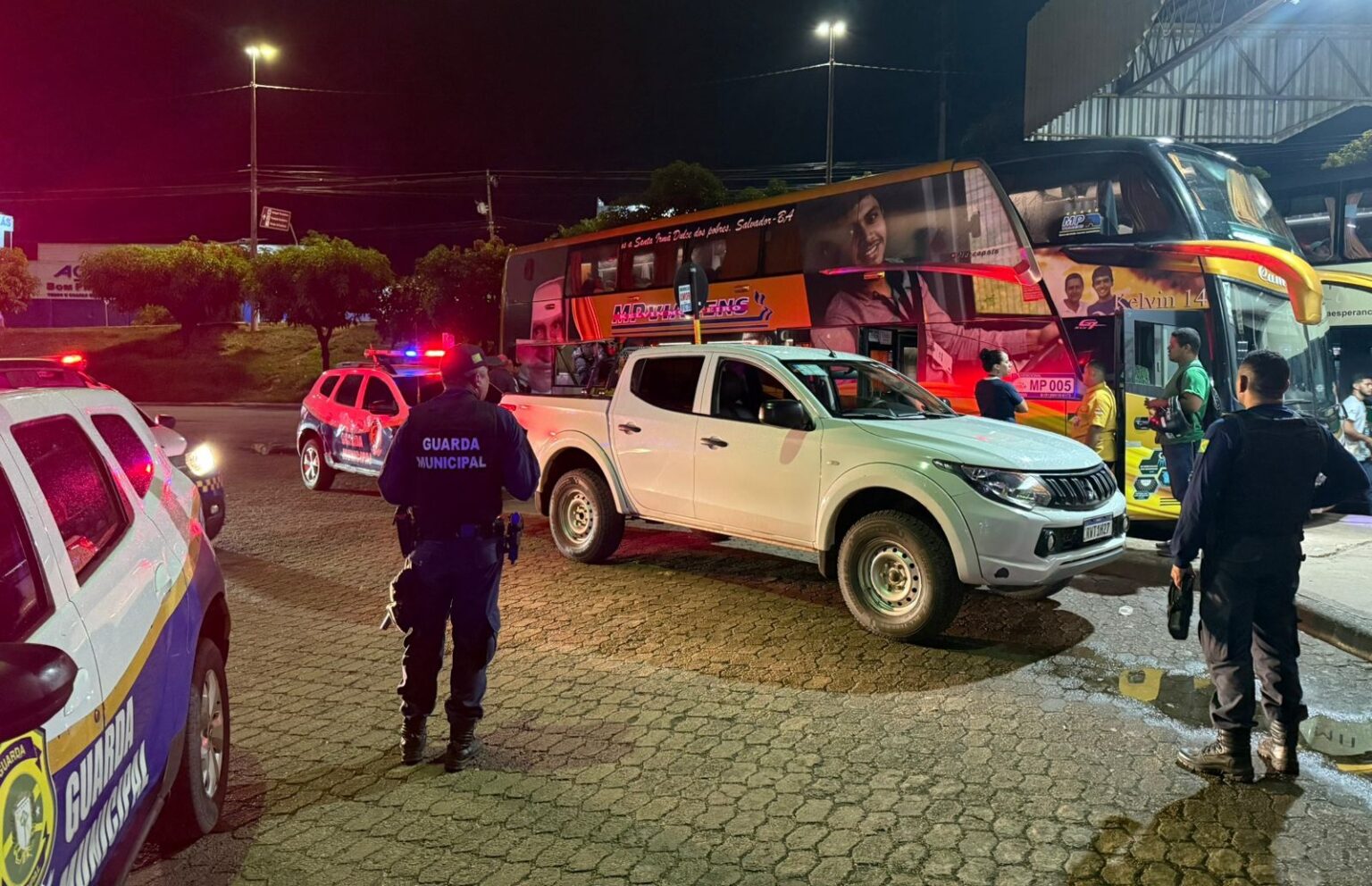 Guarda Municipal apreende entorpecentes dentro de van em Marabá