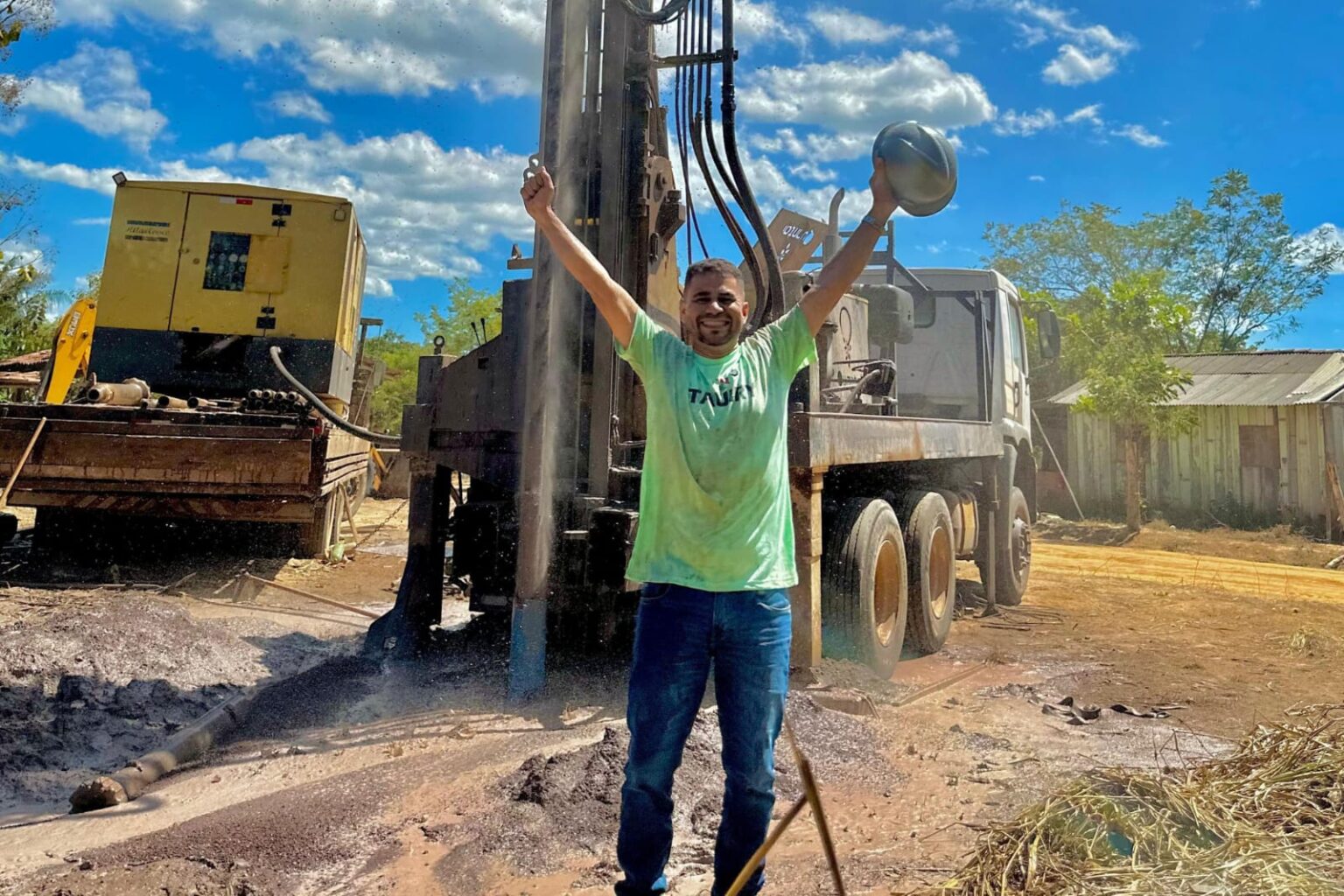 Prefeitura de Itupiranga leva água à Vila Tauiry com novo poço artesiano