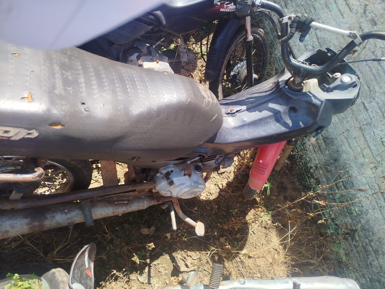 Condutor ameaça cortar agente de trânsito com facão após moto ser apreendida em Jacundá