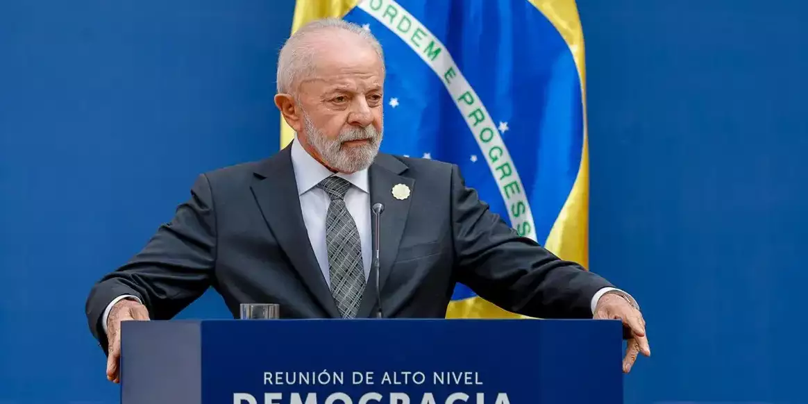 Democracia corre risco como no período nazista, diz Lula