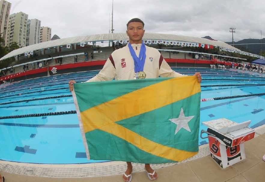 Atleta Marabense de Natação se destaca em competição nacional