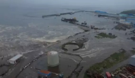 Terremoto de magnitude 8,8 provoca tsunami na Rússia, Japão e Havaí