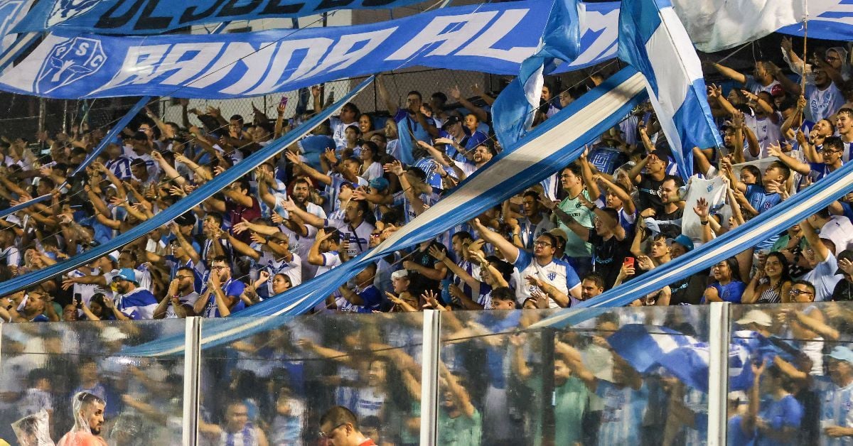 Helder Barbalho socorre Paysandu com R$ 600 mil para quitar dívida na FIFA