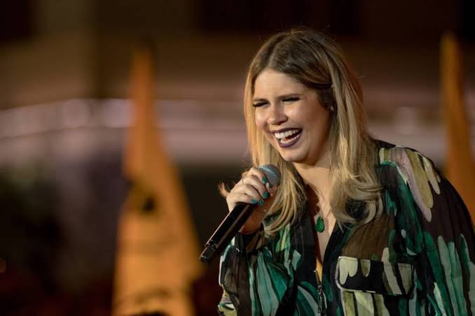 Marília Mendonça tem mais 20 anos de músicas para serem lançadas, diz empresário