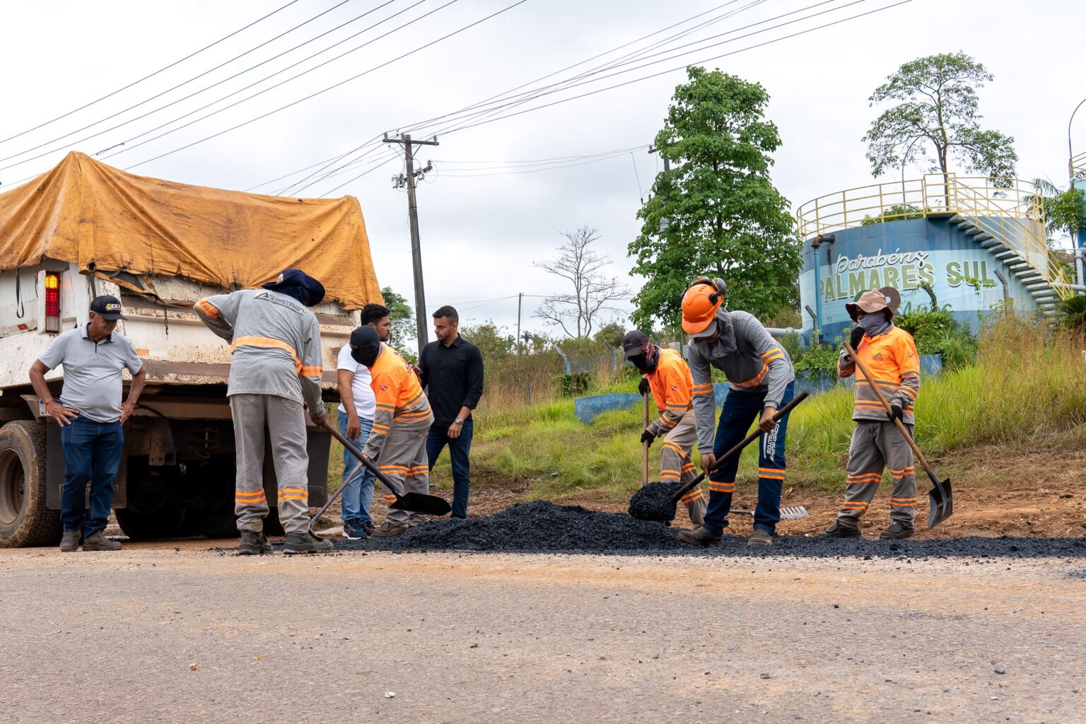 Prefeitura de Parauapebas avança na recuperação da estrada que liga Palmares Sul a Palmares II